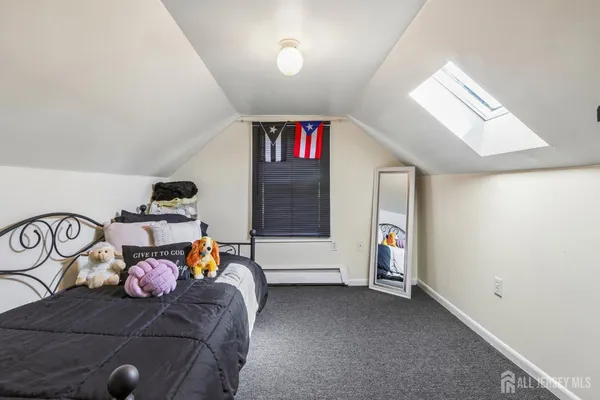 $525,000 | 208 Gordon Street, Perth Amboy, NJ 08861