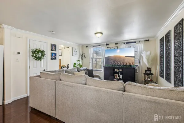 $525,000 | 208 Gordon Street, Perth Amboy, NJ 08861
