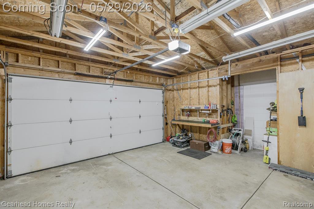 2831 Watkins Lake Road Waterford, MI 48328 - Photo 26 of 45