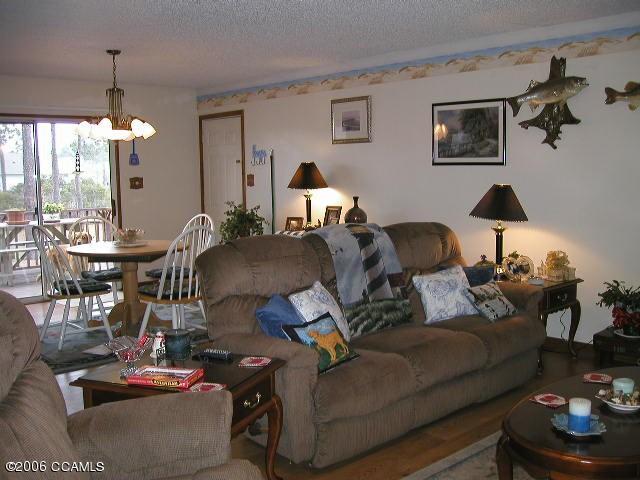 183 Cottontail Run Newport, NC 28570 - Photo 4 of 10 Living & Dining Areas