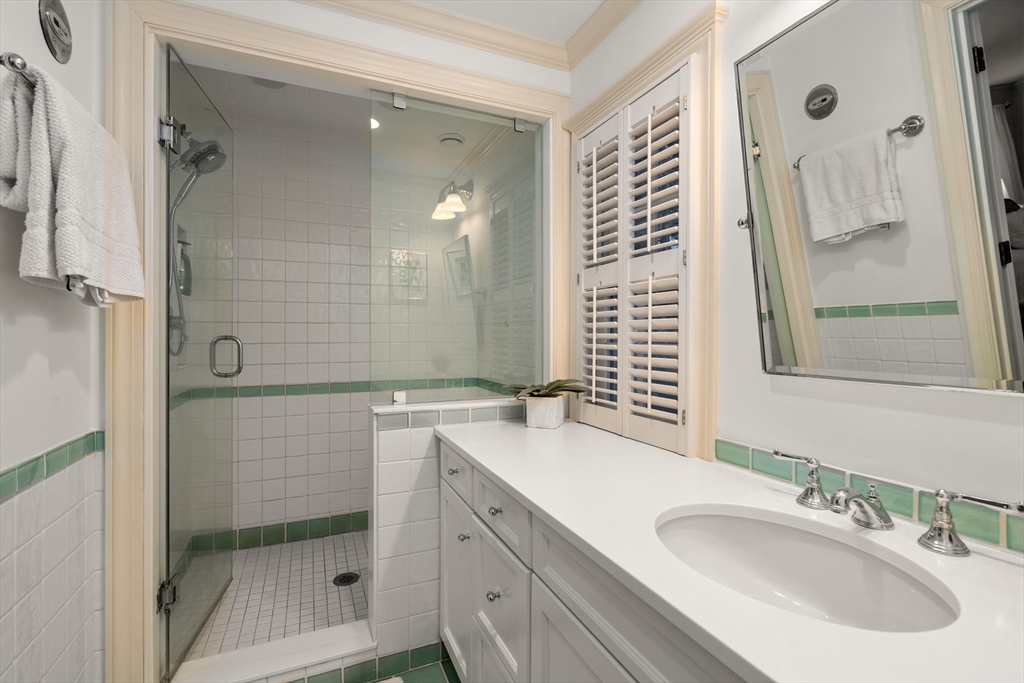 21 Sheldon Road Newton, MA 02459 - Photo 23 of 34