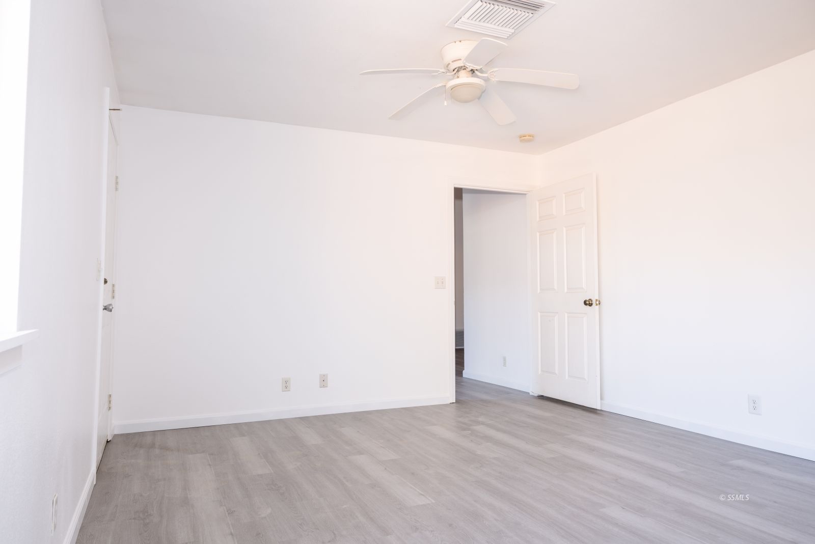 820 Walker Lane Ridgecrest, CA 93555 - Photo 17 of 27 a view of a room with wooden floor