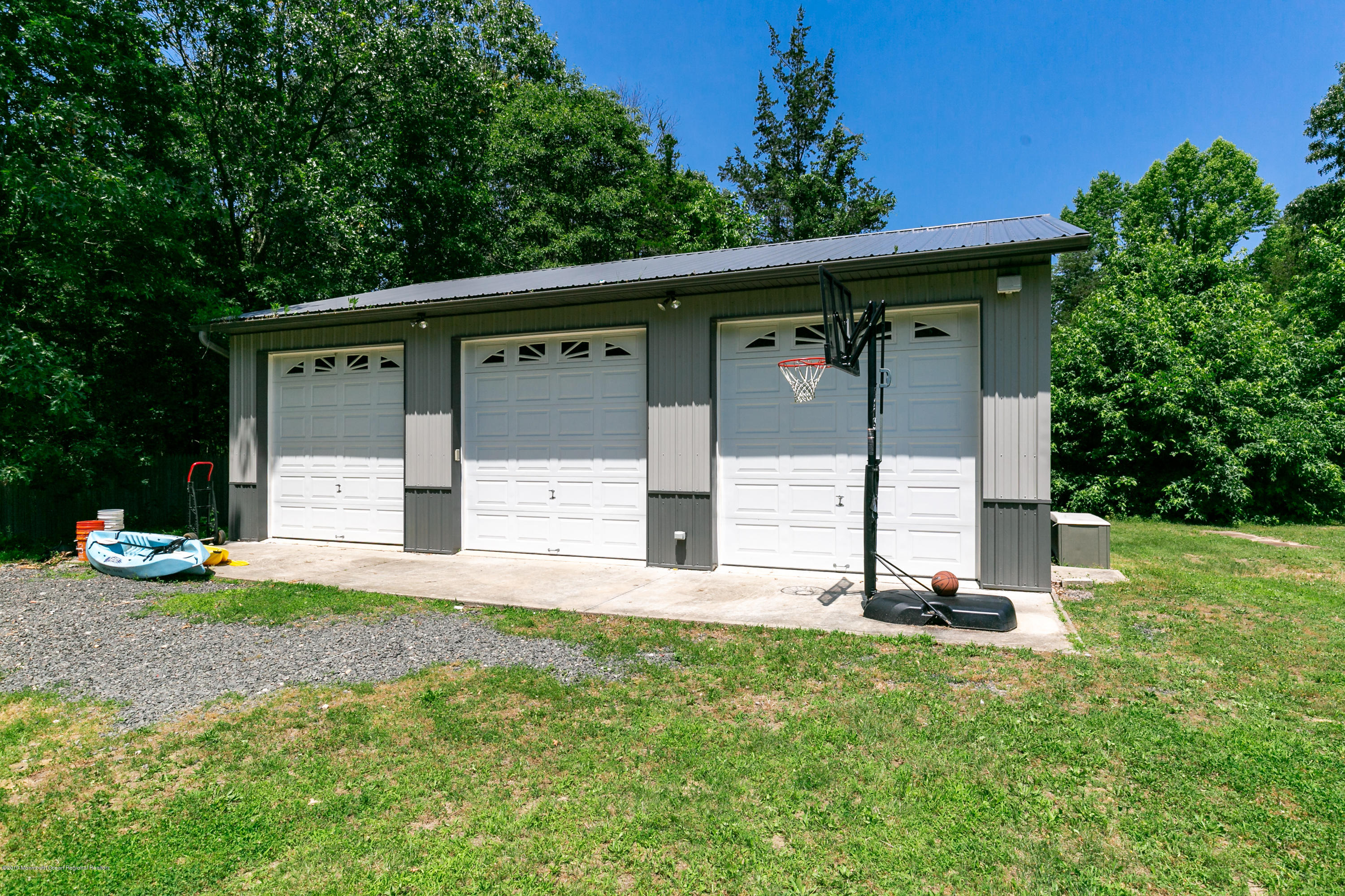 57 Loveman Road Cream Ridge, NJ 08514 - Photo 3 of 25 FULL-24
