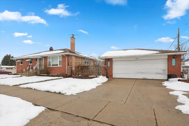 $429,900 | 4647 North Newland Avenue, Harwood Heights, IL 60706