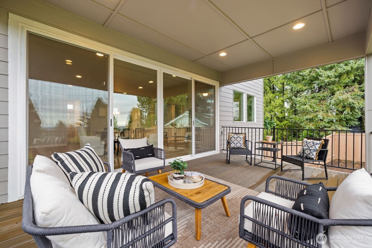 7853 South 132nd Street Seattle, WA 98178 - Photo 19 of 40