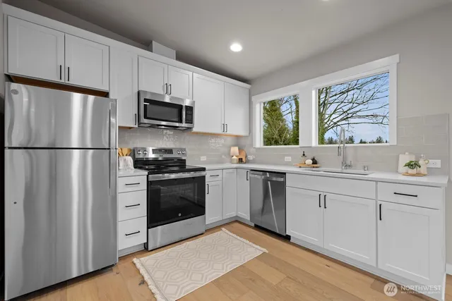 $2,299,990 | 7853 South 132nd Street, Seattle, WA 98178