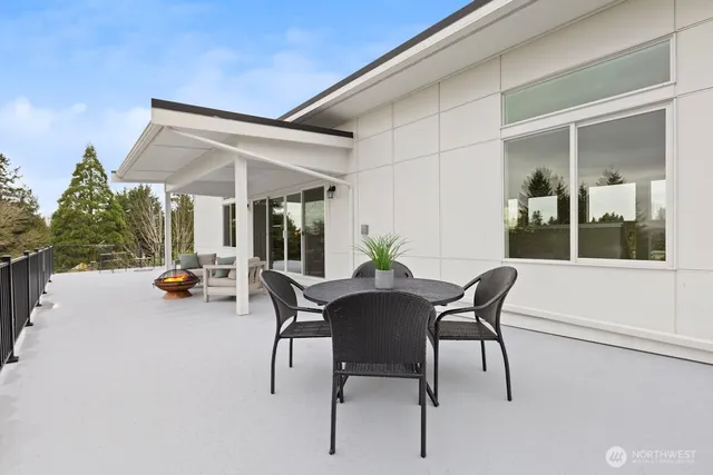 $2,299,990 | 7853 South 132nd Street, Seattle, WA 98178