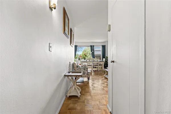 a view of entryway and hall