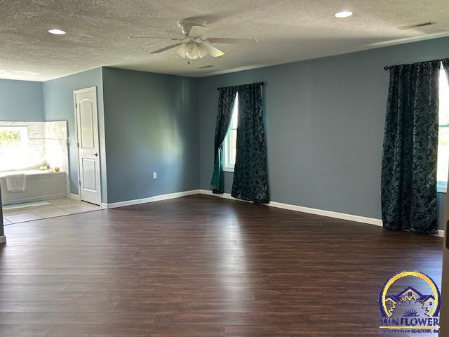 8922 Highway 4 Meriden, KS 66512 - Photo 11 of 26