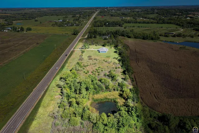 $419,950 | 8922 Highway 4, Meriden, KS 66512