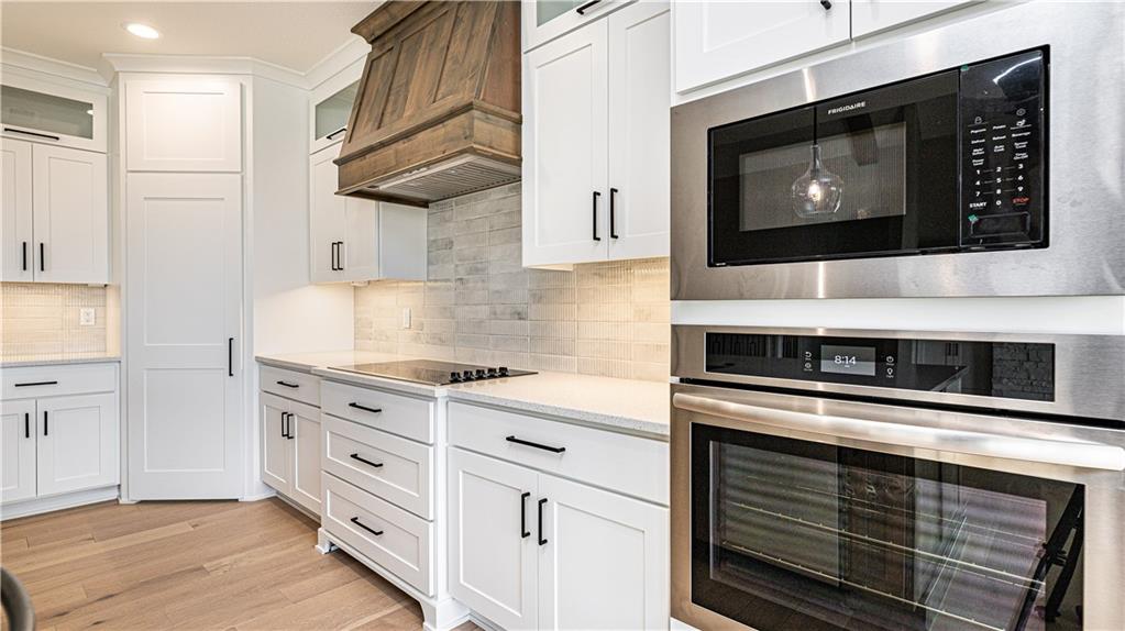 115 Teton Ridge Lake Winnebago, MO 64034 - Photo 11 of 34