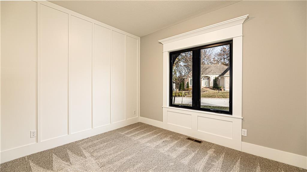 115 Teton Ridge Lake Winnebago, MO 64034 - Photo 16 of 34