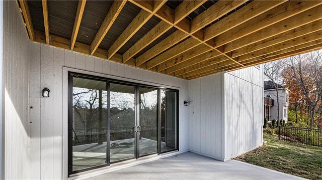 $784,900 | 115 Teton Ridge, Lake Winnebago, MO 64034