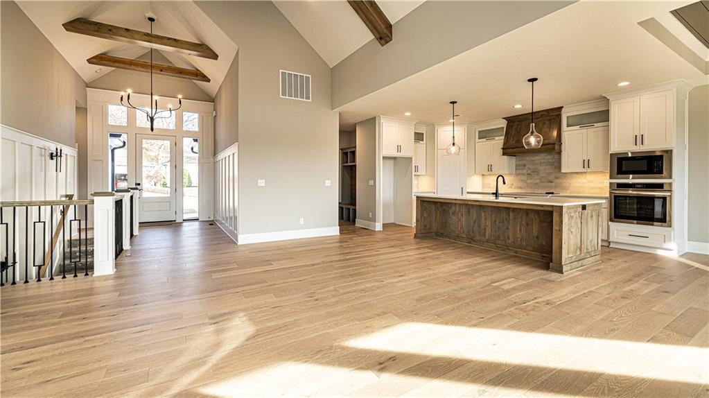 115 Teton Ridge Lake Winnebago, MO 64034 - Photo 6 of 34