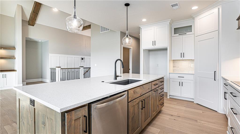 115 Teton Ridge Lake Winnebago, MO 64034 - Photo 10 of 34