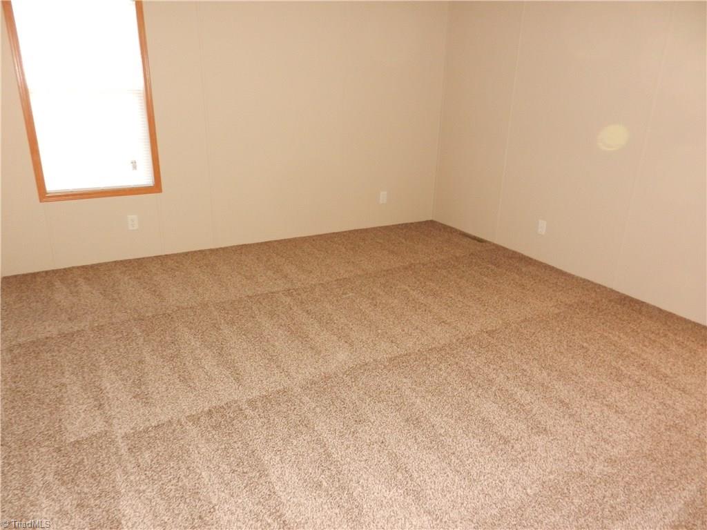 231 Beaver Farm Road Lexington, NC 27295 - Photo 10 of 15 3rd Bedroom
