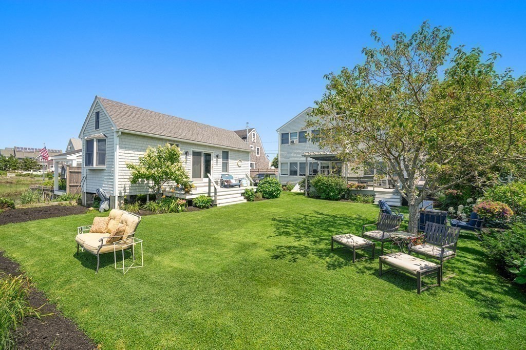 99 Bay Avenue Marshfield, MA 02050 - Photo 35 of 41