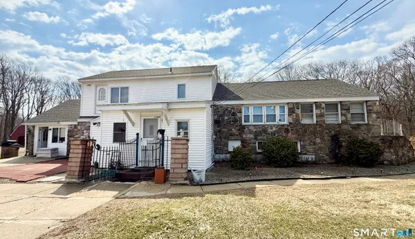 $499,000 | 306 Chestnut Hill Road, Colchester, CT 06415