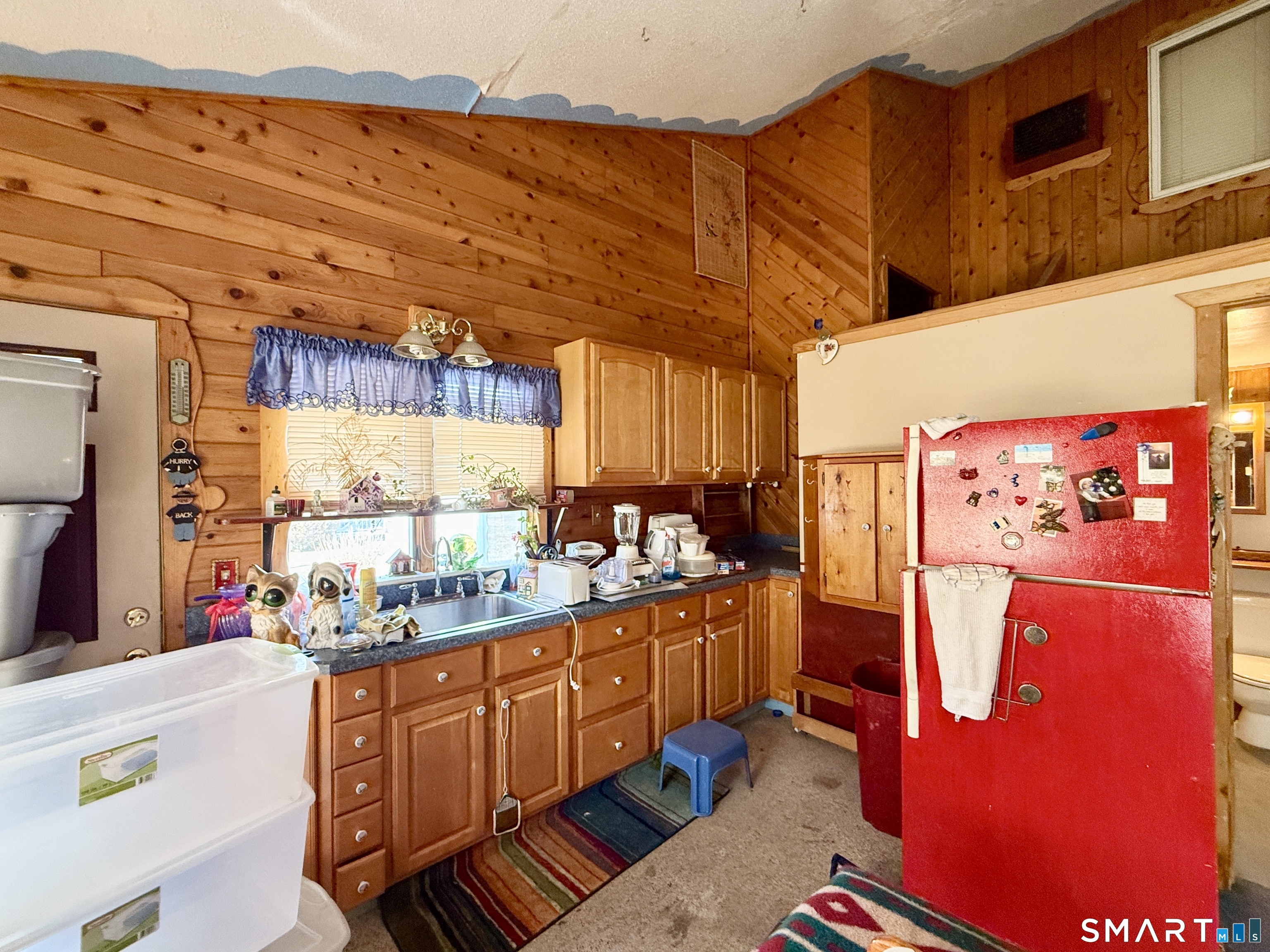 306 Chestnut Hill Road Colchester, CT 06415 - Photo 21 of 35