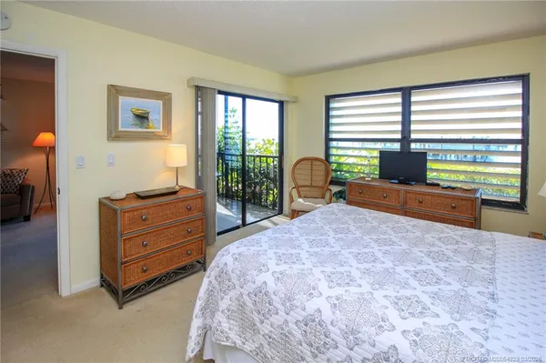 $2,200 | 4620 Northeast Sandpebble Trace, Unit 104, Jensen Beach, FL 34957