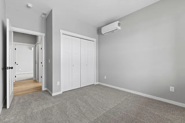 $469,900 | 630 7th Avenue Northeast, Isanti, MN 55040