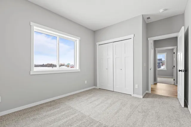 $469,900 | 630 7th Avenue Northeast, Isanti, MN 55040