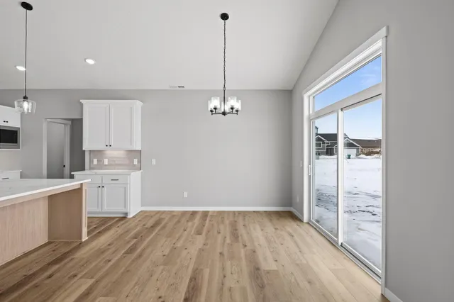 $469,900 | 630 7th Avenue Northeast, Isanti, MN 55040