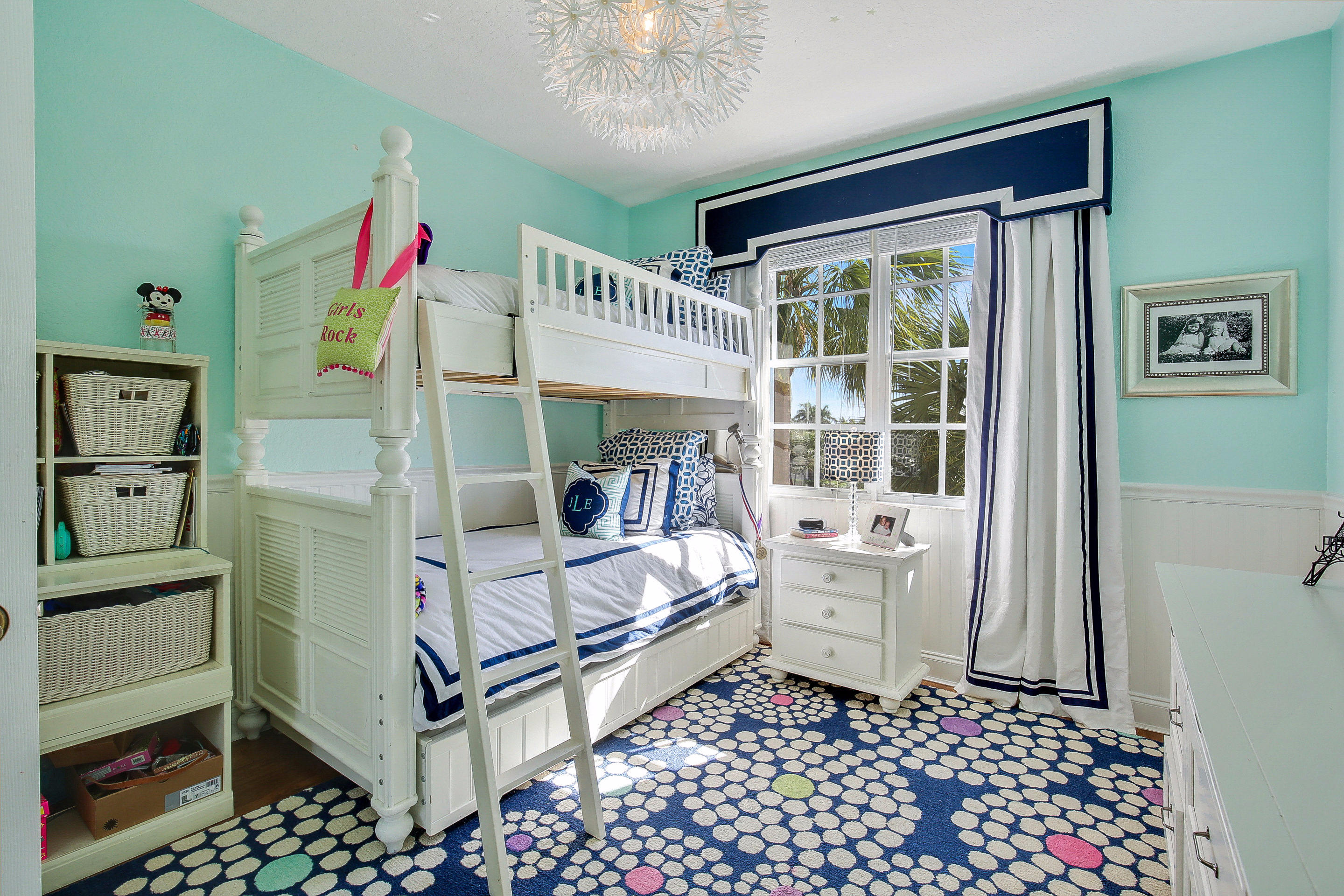 182 Via Veracruz Jupiter, FL 33458 - Photo 15 of 23 a room with furniture and white walls