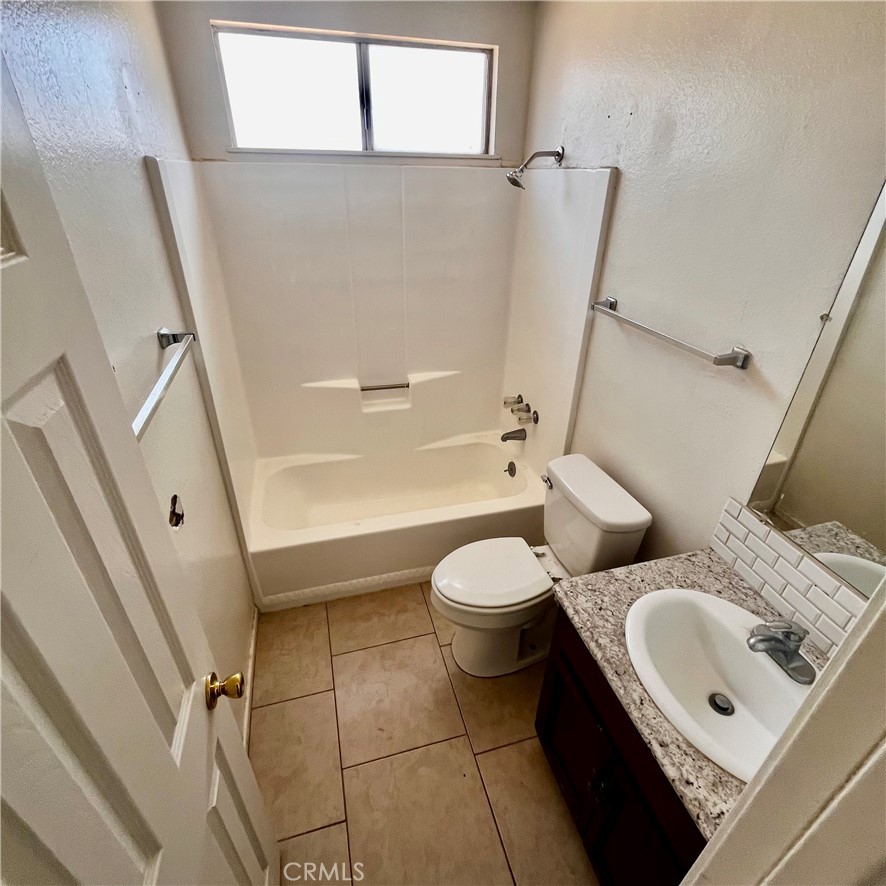 15375 Cheyenne Road Apple Valley, CA 92307 - Photo 13 of 18