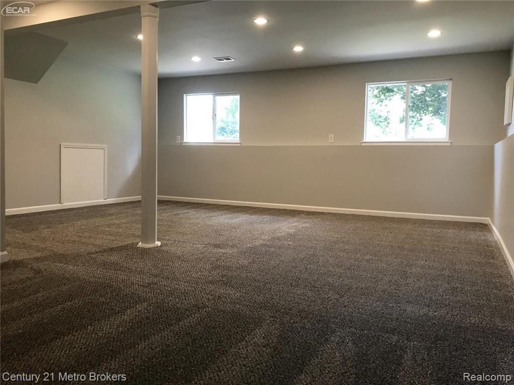 6179 Johnson Road Flushing, MI 48433 - Photo 28 of 39 30068696_27.jpg