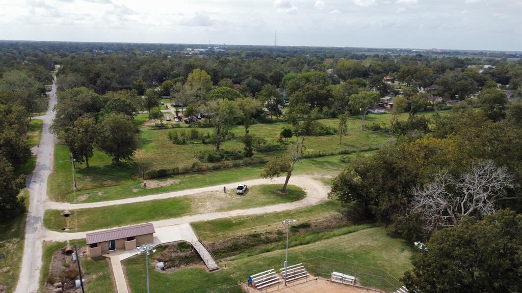2725 North Walnut Street Wharton, TX 77488 - Photo 5 of 7 an aerial view of a house
