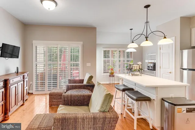 a view of a room with an empty space