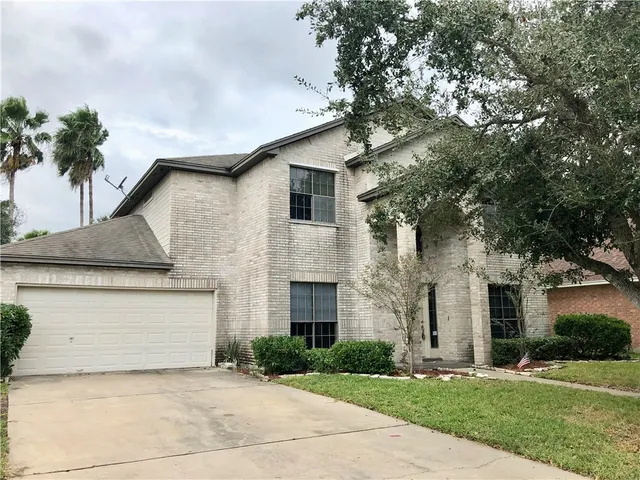 $2,350 | 7217 St James Court, Corpus Christi, TX 78413