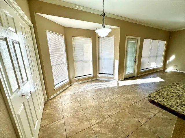 $2,350 | 7217 St James Court, Corpus Christi, TX 78413