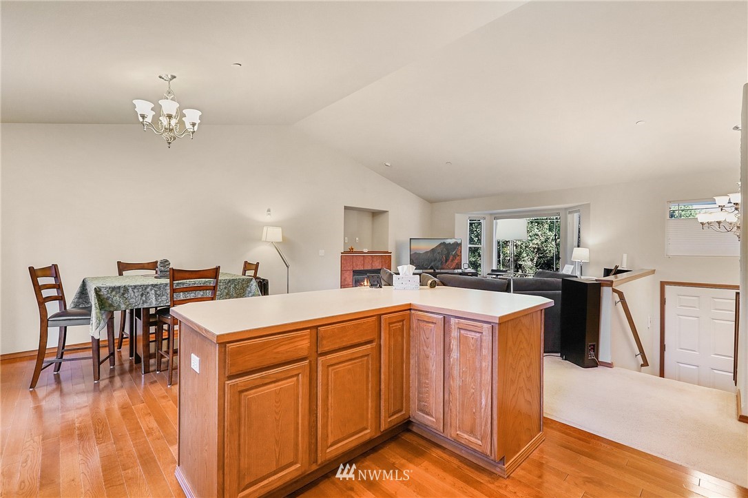 7032 Carson Road Everett, WA 98203 - Photo 5 of 26