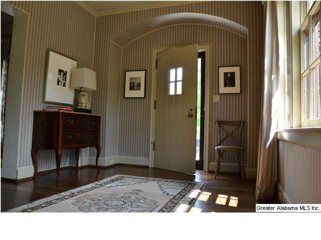 3320 Country Club Road Birmingham, AL 35213 - Photo 3 of 32