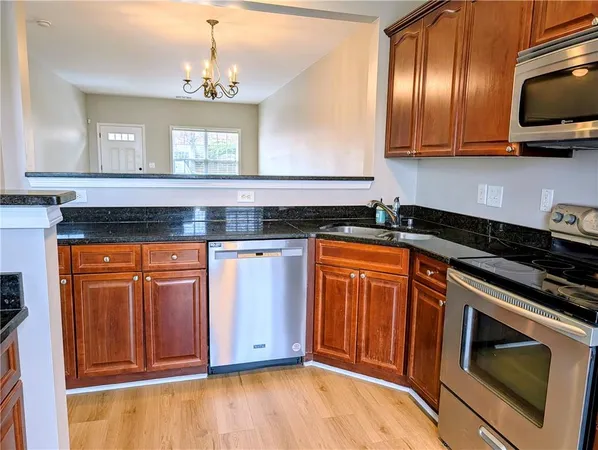 $2,500 | 354 Guibor Court, Kennesaw, GA 30144