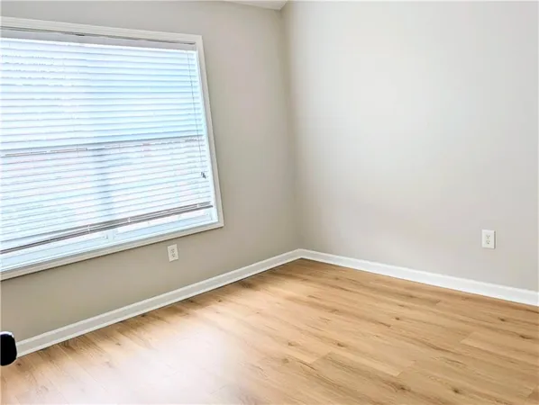 $2,500 | 354 Guibor Court, Kennesaw, GA 30144