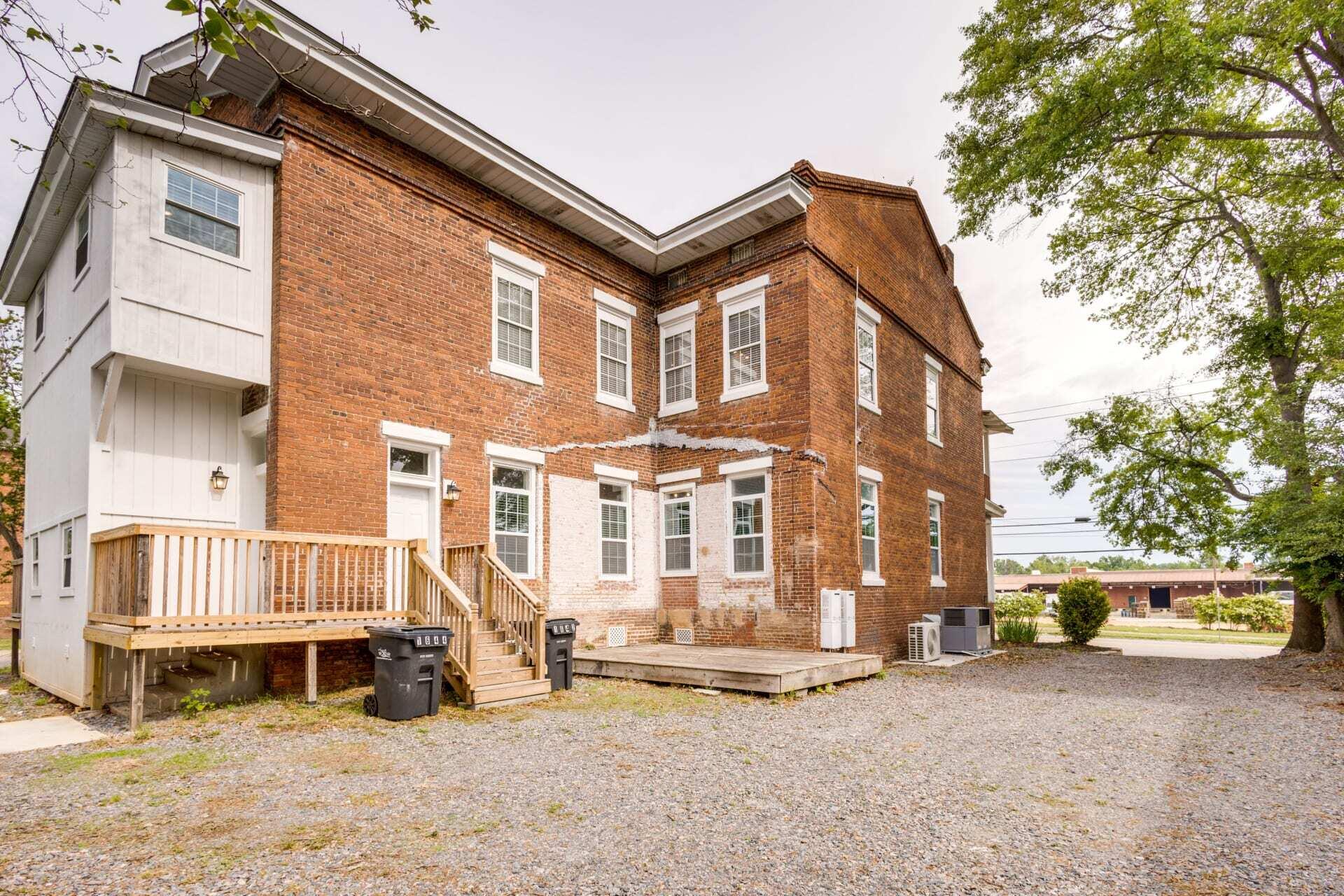 1642 Broad Street Augusta, GA 30904 - Photo 3 of 17 a0FPl000003NPjxMAG