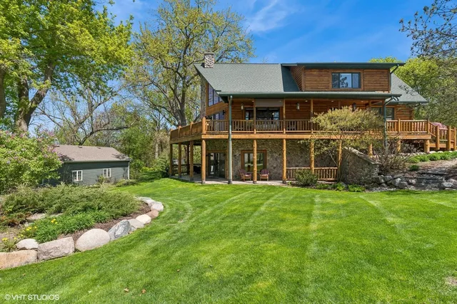 $1,295,000 | N1770 East Beach Drive, Linn, WI 53147