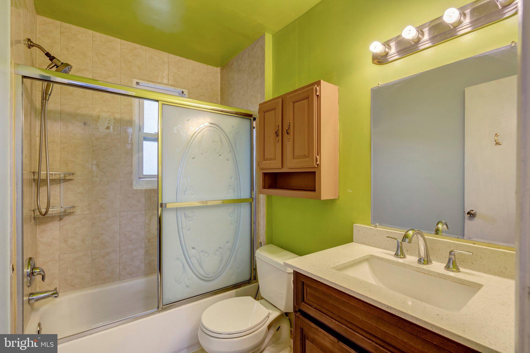 5910 Flanders Street Springfield, VA 22150 - Photo 31 of 40 Full Bath 3
