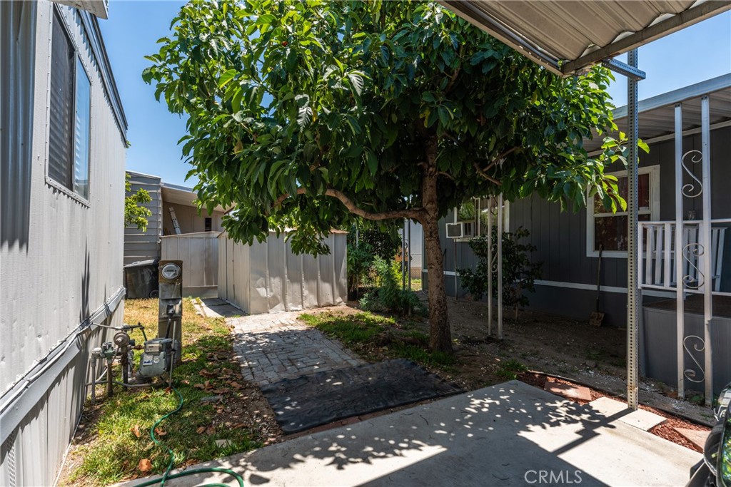 1155 South Riverside Street, Unit 136 Rialto, CA 92376 - Photo 26 of 33