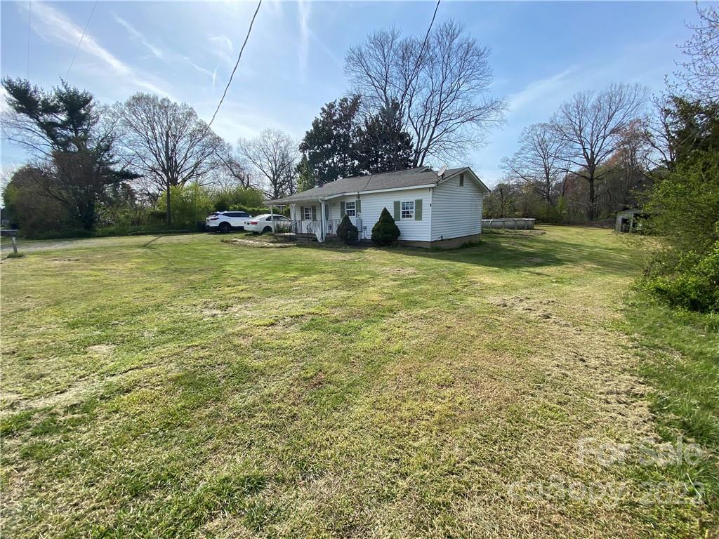 254 Landrum Road Tryon, NC 28782 - Photo 1 of 24