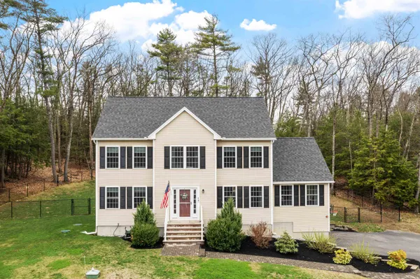 $845,000 | 1 Brandy Rock Road, Derry, NH 03038