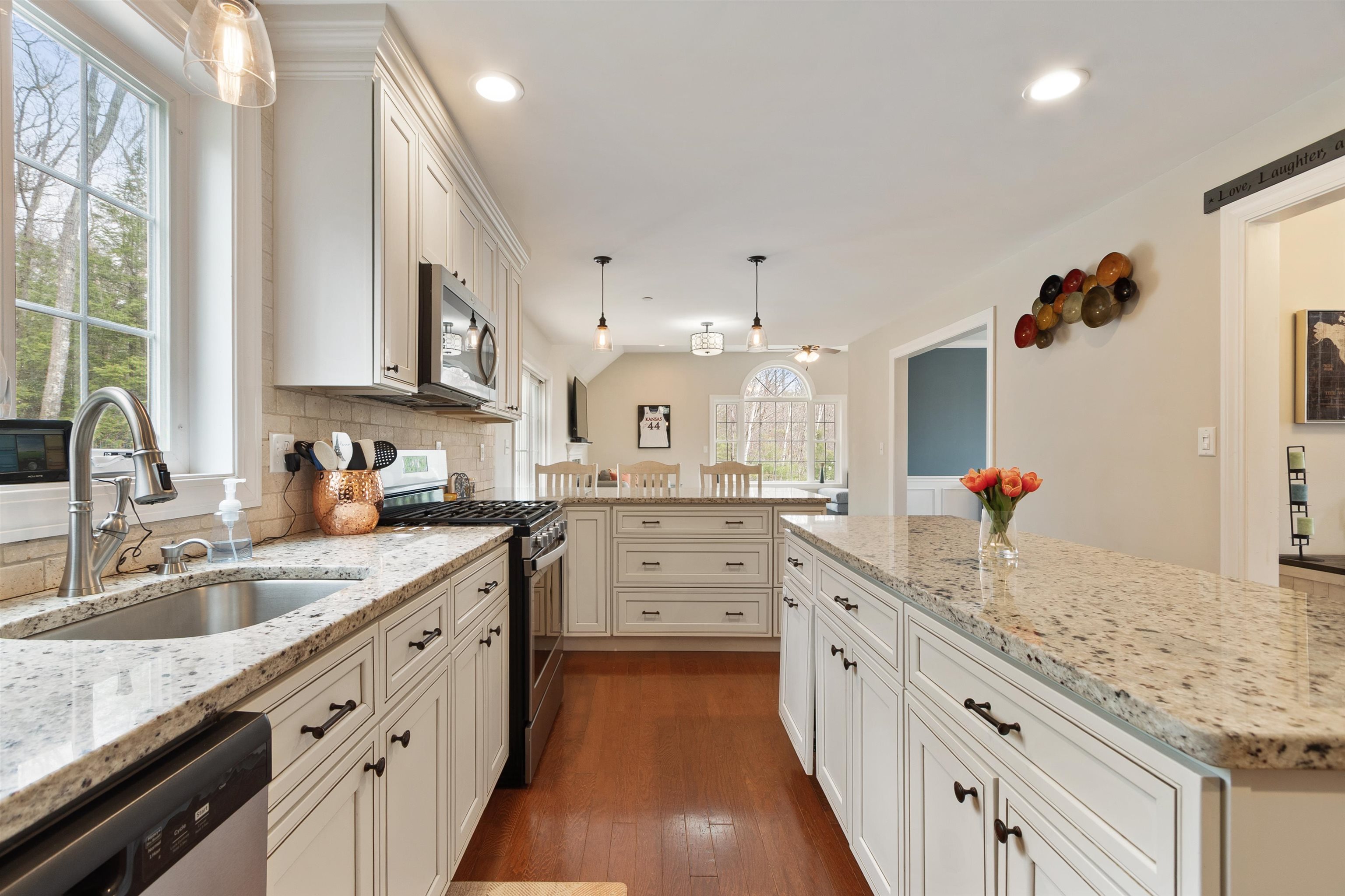 1 Brandy Rock Road Derry, NH 03038 - Photo 13 of 43