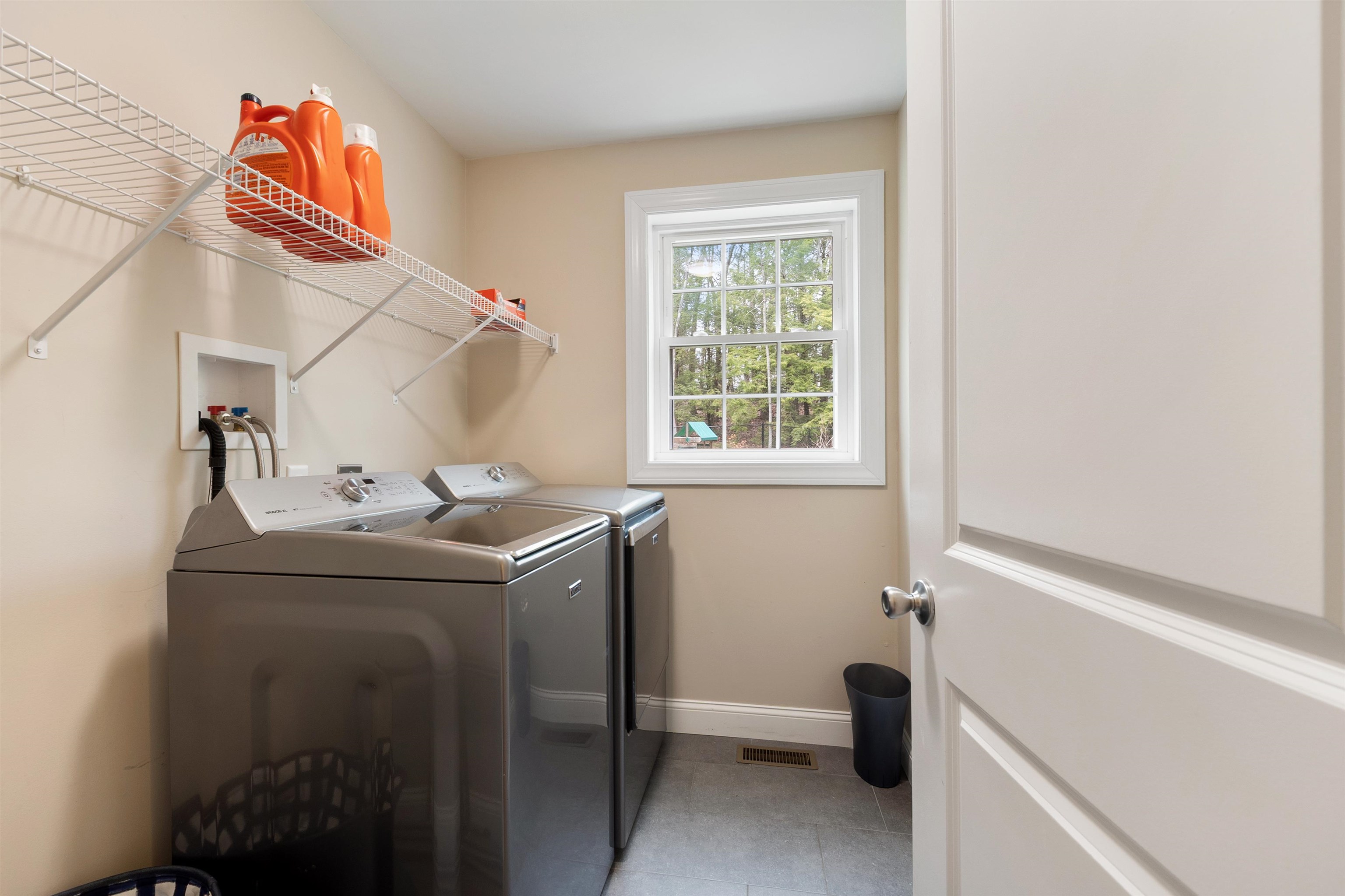 1 Brandy Rock Road Derry, NH 03038 - Photo 19 of 43