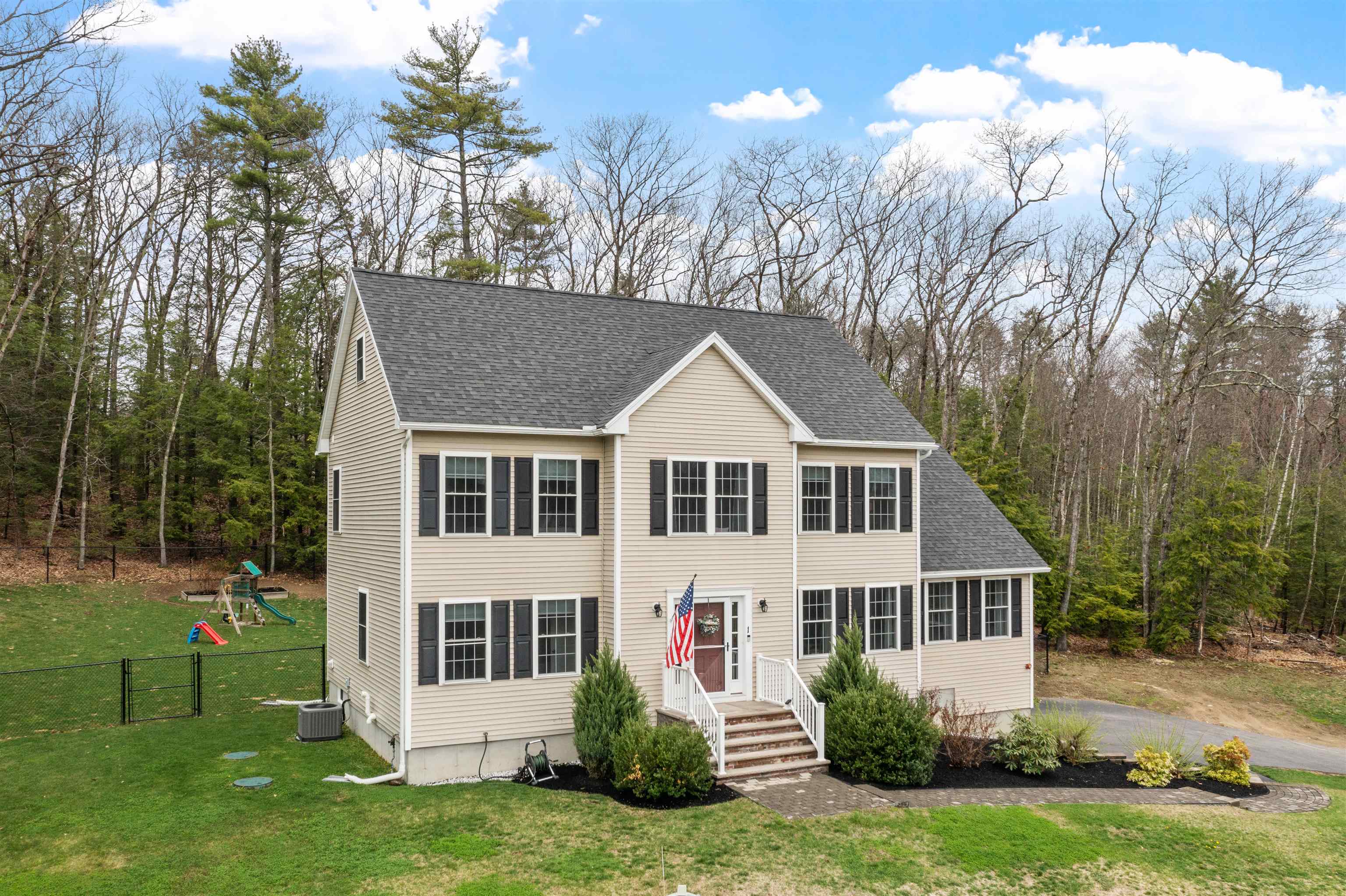 1 Brandy Rock Road Derry, NH 03038 - Photo 2 of 43