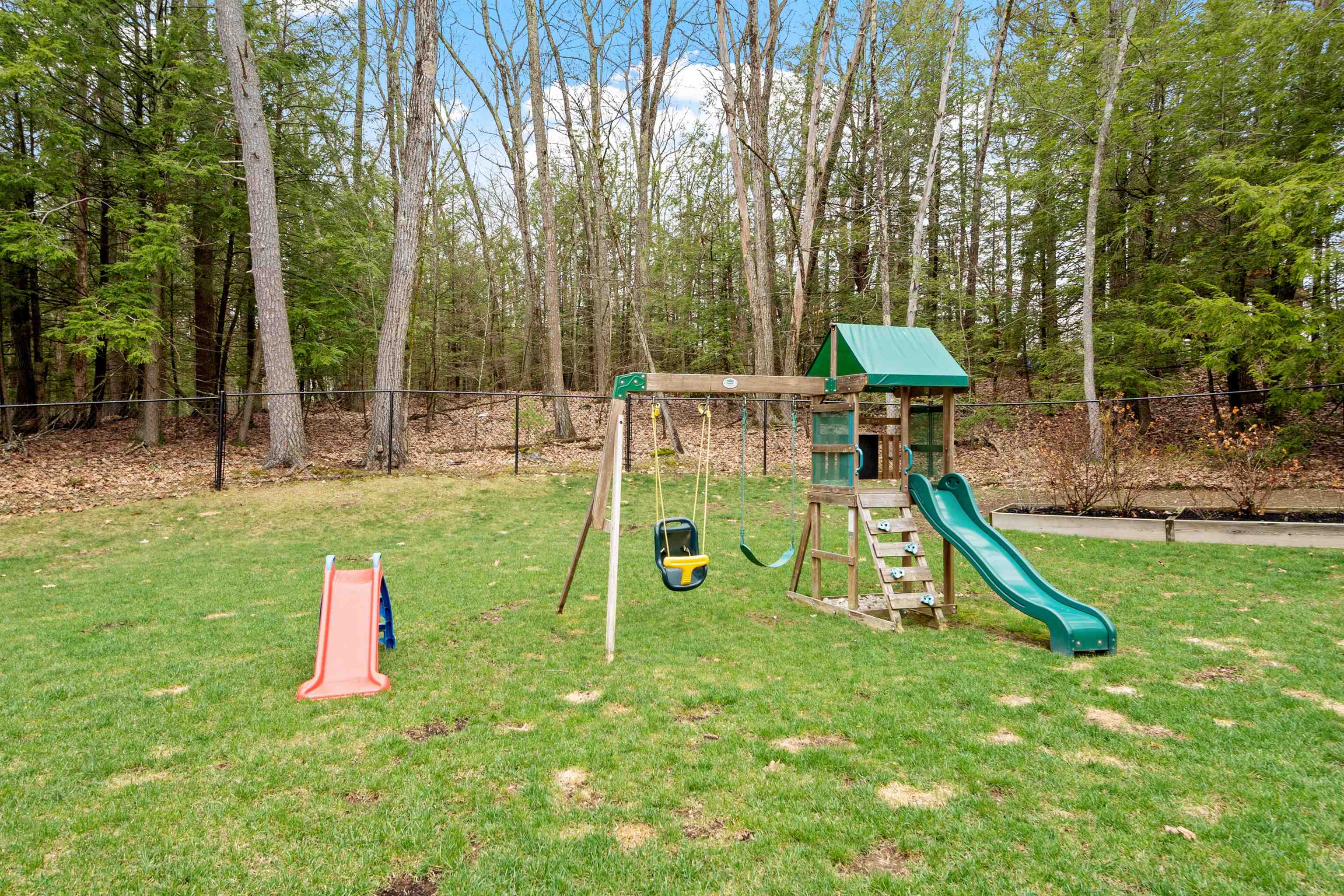 1 Brandy Rock Road Derry, NH 03038 - Photo 40 of 43