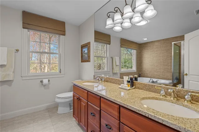 $1,550,000 | 20 Bailey Boulevard, East Greenwich, RI 02818