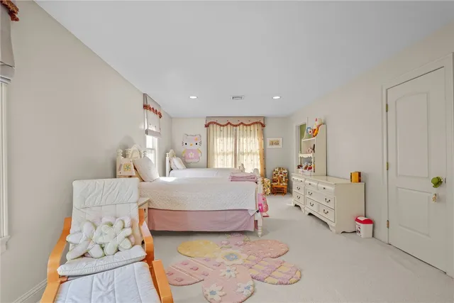 $1,550,000 | 20 Bailey Boulevard, East Greenwich, RI 02818